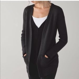 Lululemon Double Layered Sweater Size 6